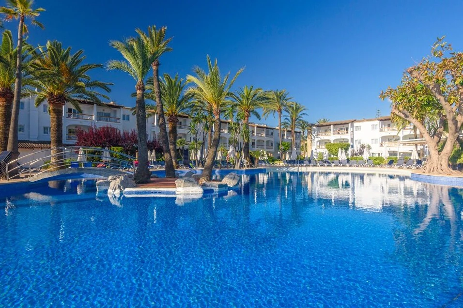 ALCUDIA GARDEN Hotel and PALM GARDEN Apartments
