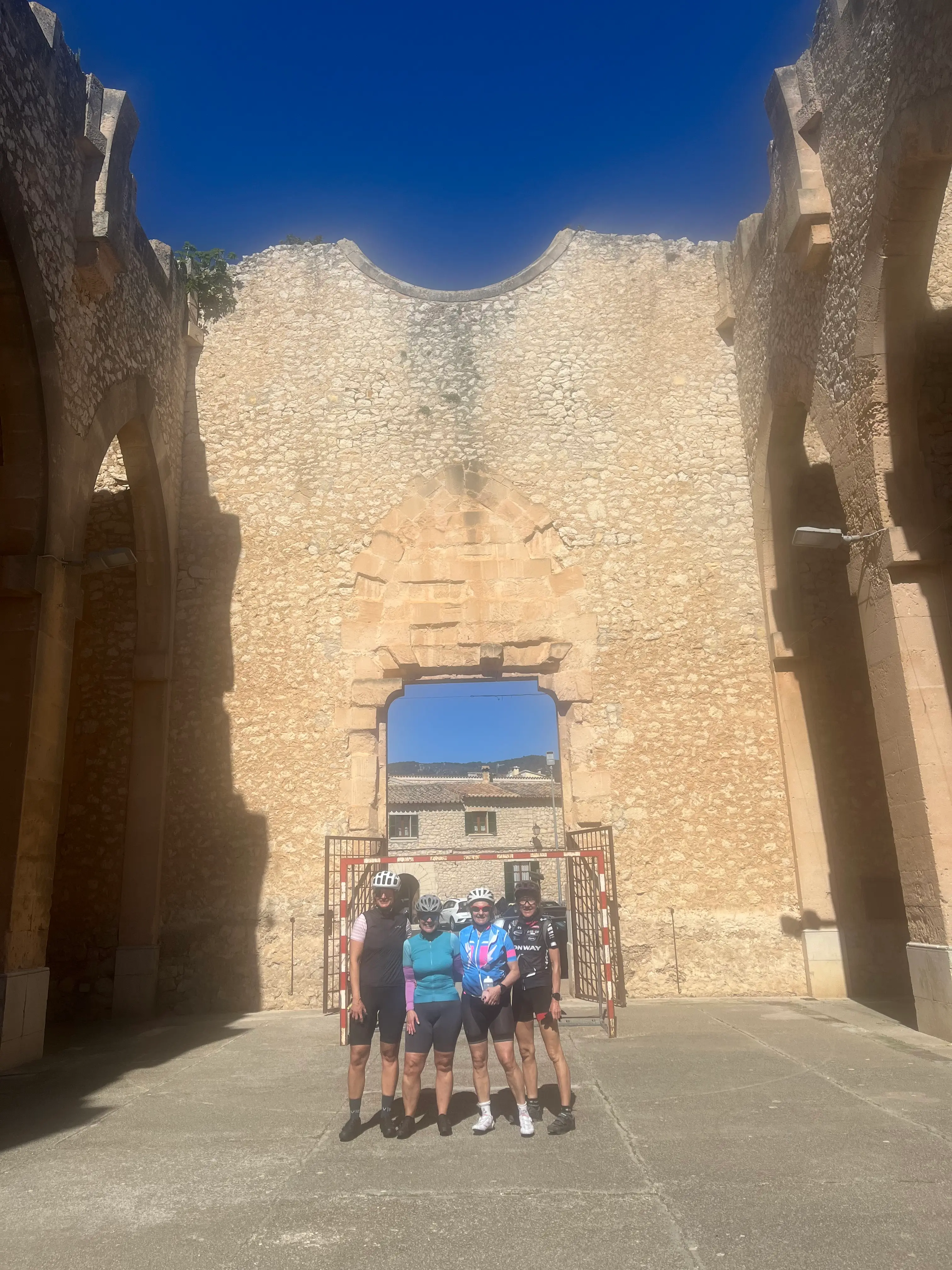 Gärten Pollenca/Golf - Maffay/Tal - Campanet - Caimari - Mancor d.l.Vall - Lloseta-Alaro-Binisalem-Sa Pobla-Alcudia: photo 2 of 5 from the ride