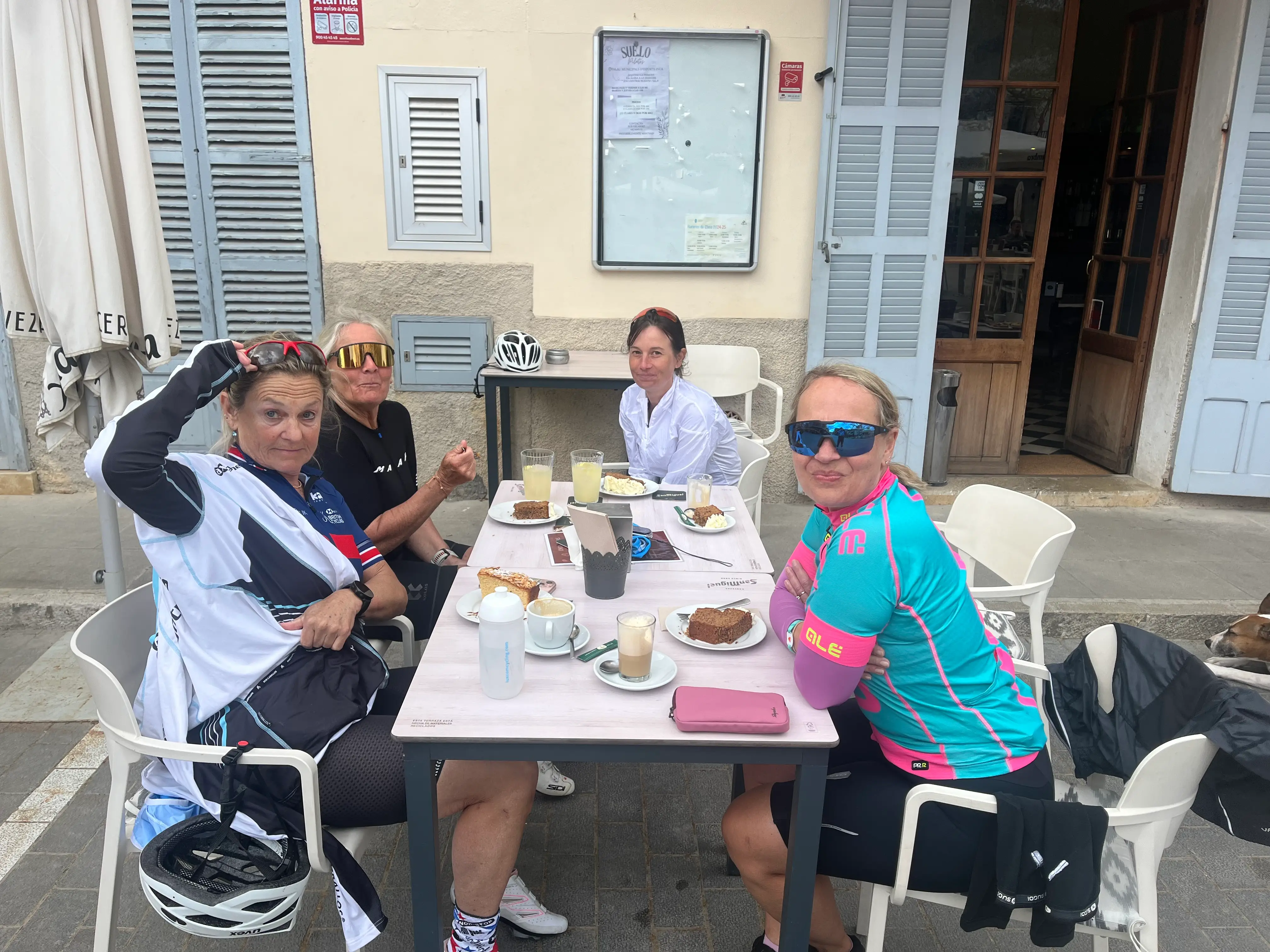 Can Picafort - (Son Serra) - Wellblech/Ma3330 - Petra - (Ariany) - Maria -Muro -
Sa Pobla - Puerto Alcudia: photo 2 of 3 from the ride